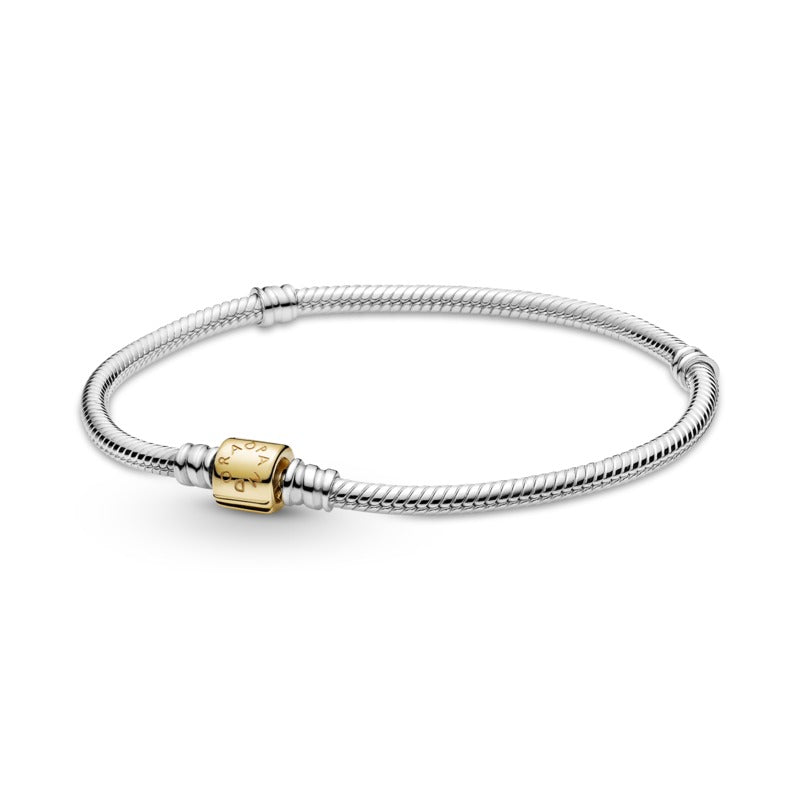 Versatile Bangle Pandora Moments Snake Chain Style Open